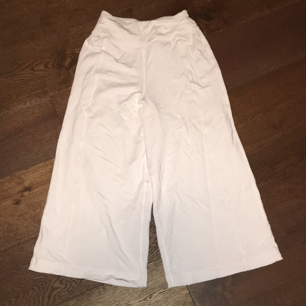 White lululemon pants.  Size 4